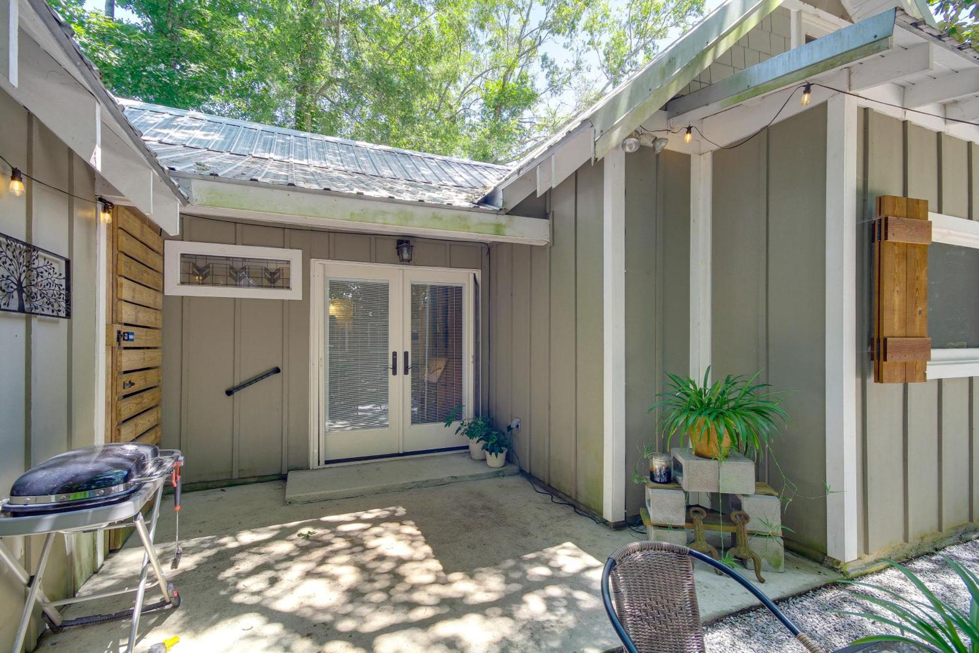 Historic Biloxi Bay Cottage With Beautiful View Ocean Springs Eksteriør billede